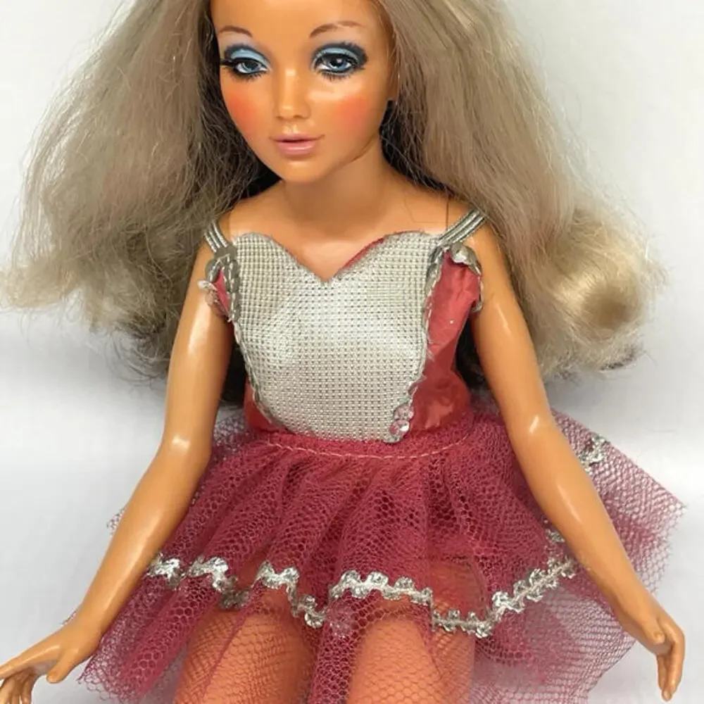 1973 Ideal Tiffany Taylor 18